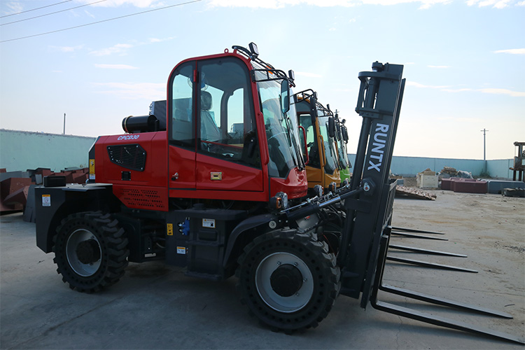 Under what working conditions do we need to choose an off-road forklift?